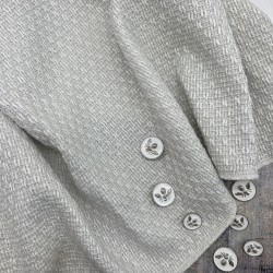 Твид однотонный классический неотбеленный белый с блестящей нитью в тон