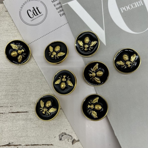 Пуговицы чёрные с золотистой мухой, 23 мм