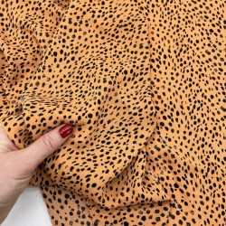 Ткань креп оранжевый с анималистическим принтом