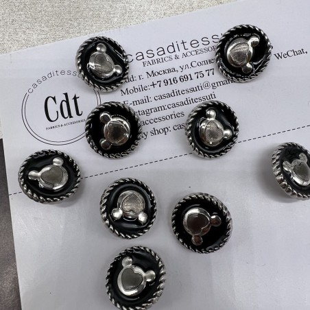 Пуговицы чёрные с матовыми серебристыми медвежатами, 18 мм