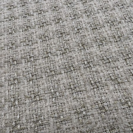 Твид молочный с матовой золотистой нитью