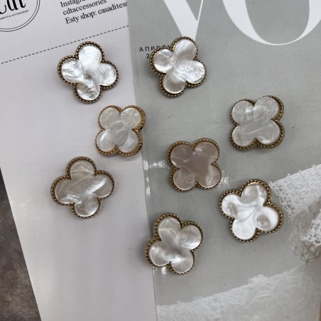 Пуговицы в форме клевера, золотистый металл с перламутровой вставкой, 23 мм