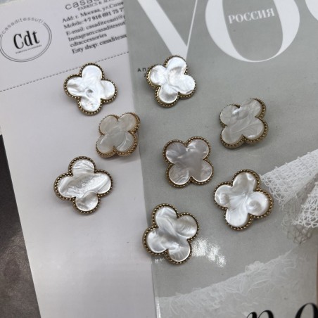 Пуговицы в форме клевера, золотистый металл с перламутровой вставкой, 23 мм