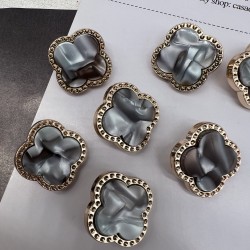 Пуговицы в форме клевера, золотистый металл с перламутровой серой вставкой, 23 мм