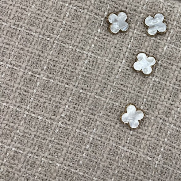 Твид однотонный классический бежевый с блестящей нитью в тон