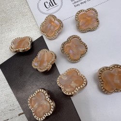 Пуговицы в форме клевера, золотистый металл с перламутровой персиковой вставкой, 23 мм