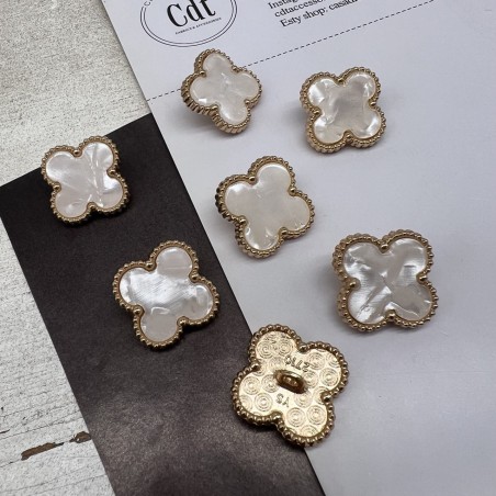 Пуговицы в форме клевера, золотистый металл перламутровой вставкой, 21 мм