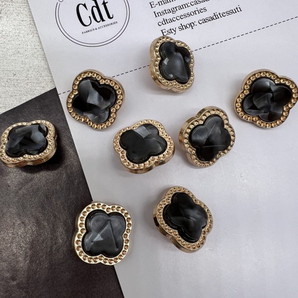 Пуговицы в форме клевера, золотистый металл с черной вставкой, 21 мм