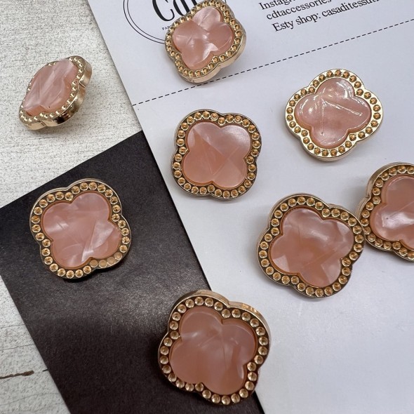 Пуговицы в форме клевера, золотистый металл с розовой вставкой, 21 мм