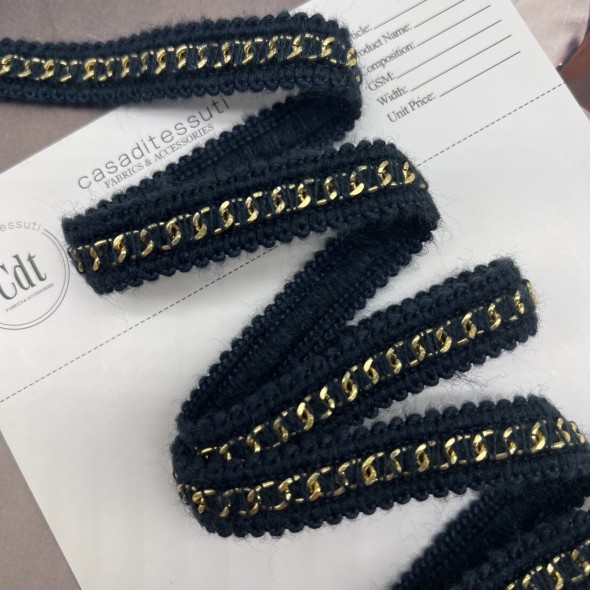 Тесьма цепочка золотистая, оплетенная темно-синими пушистыми нитями, 1.5 см