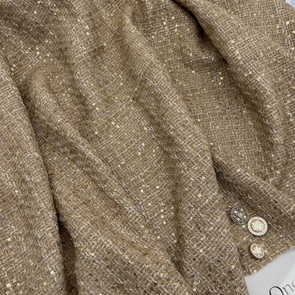 Твид бежевый однотонный с блестящей нитью в тон и пайетками