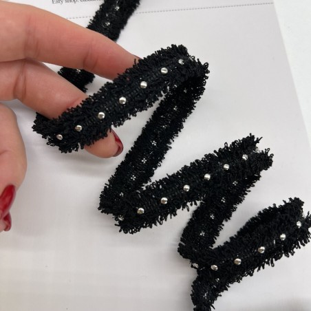 Тесьма текстильная чёрная с бахромой и металлическим декором, 12 мм