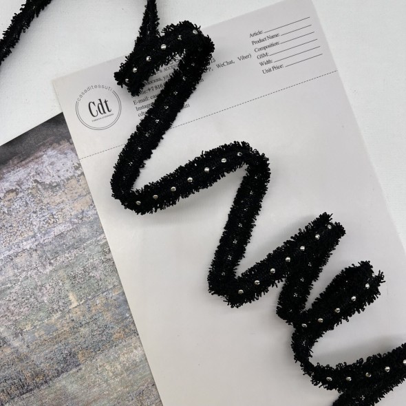 Тесьма текстильная чёрная с бахромой и металлическим декором, 12 мм