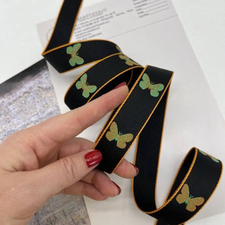 Тесьма репсовая плотная черная с бабочками, 2.5 см