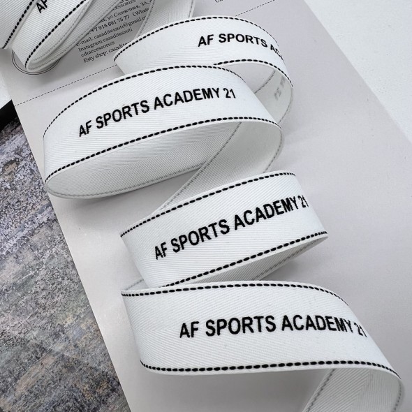 Тесьма репсовая белая с принтом 2.5 см