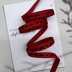 Тесьма репсовая хлопковая красная с принтом, 10 мм