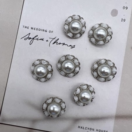 Пуговицы серебристые с бархатной лентой, 25 мм