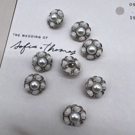 Пуговицы серебристые с бархатной лентой, 18 мм