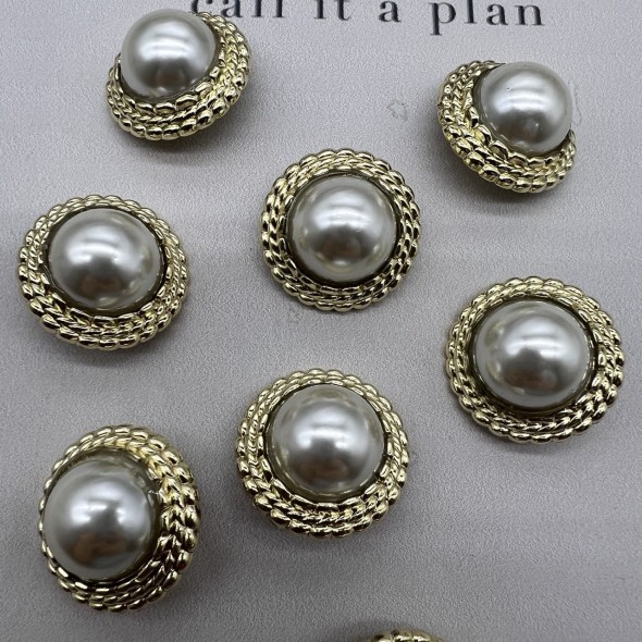 Пуговицы золотистые с жемчугом, 18 мм