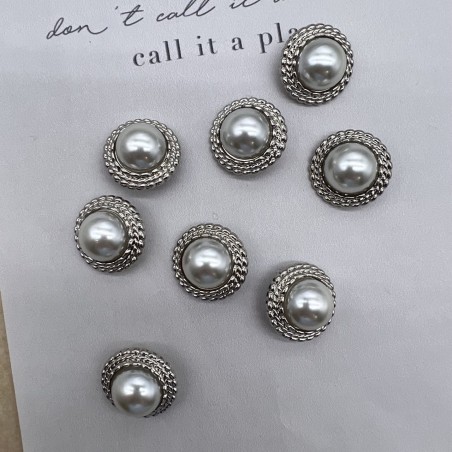 Пуговицы серебристые с жемчугом, 25 мм